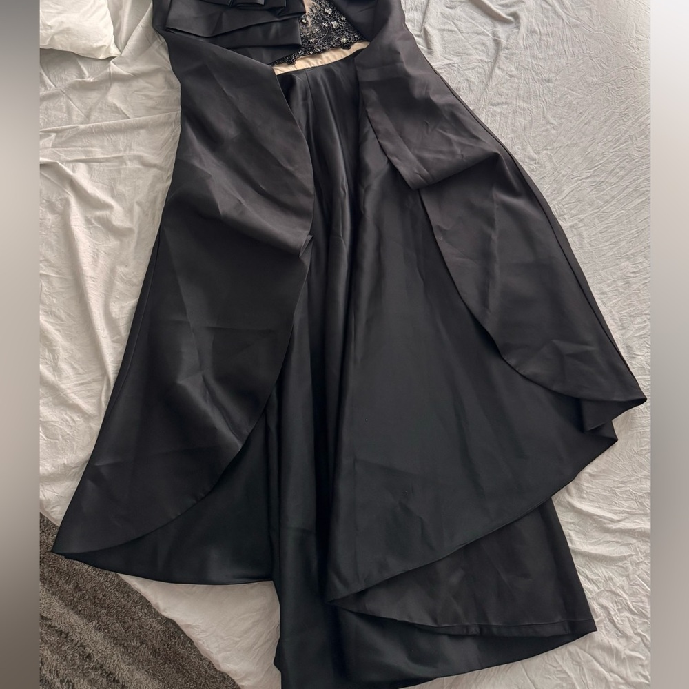 TERANI COUTURE DRESS - Picture 3 of 6